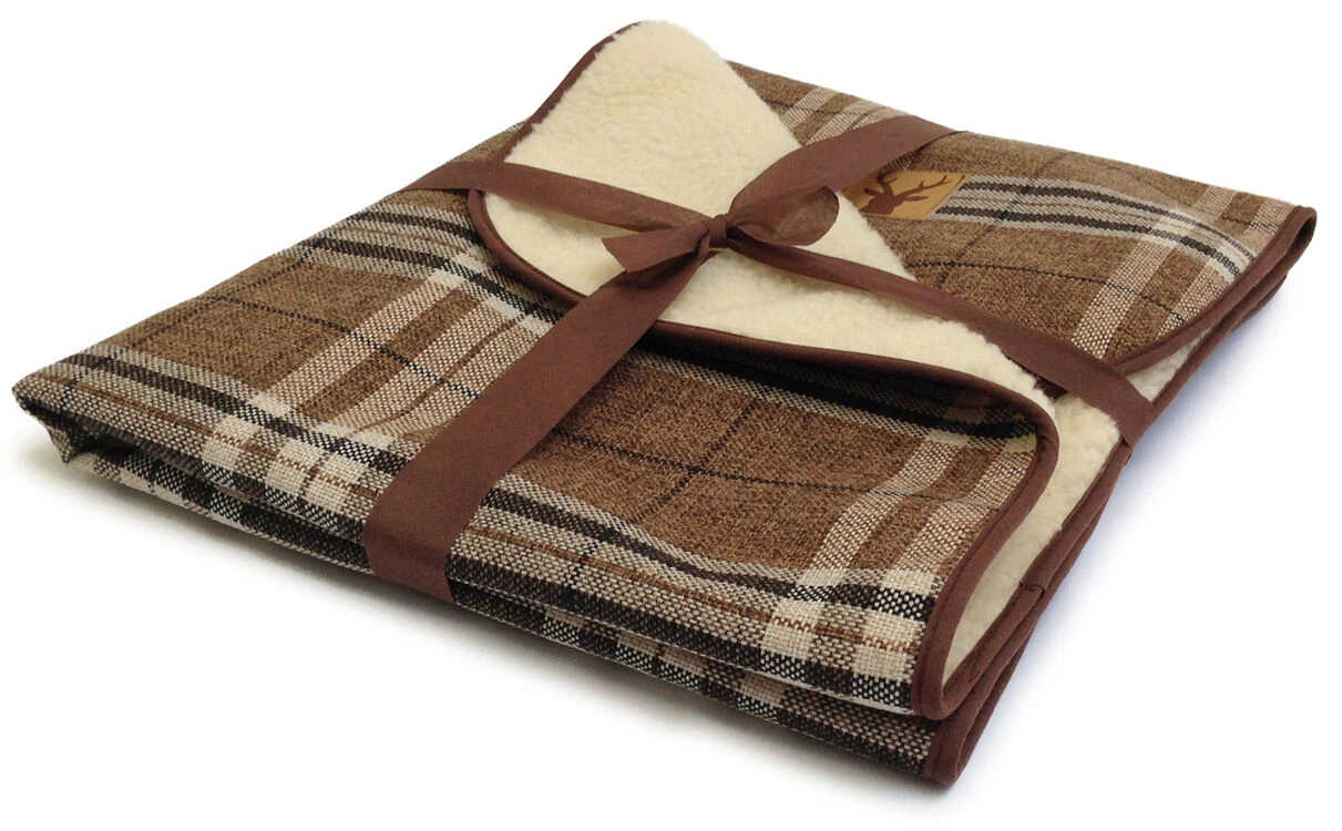 Danish Design Newton Brown Pet Throw - Truffle 3 Danish Design Newton Brown Pet Throw - Truffle