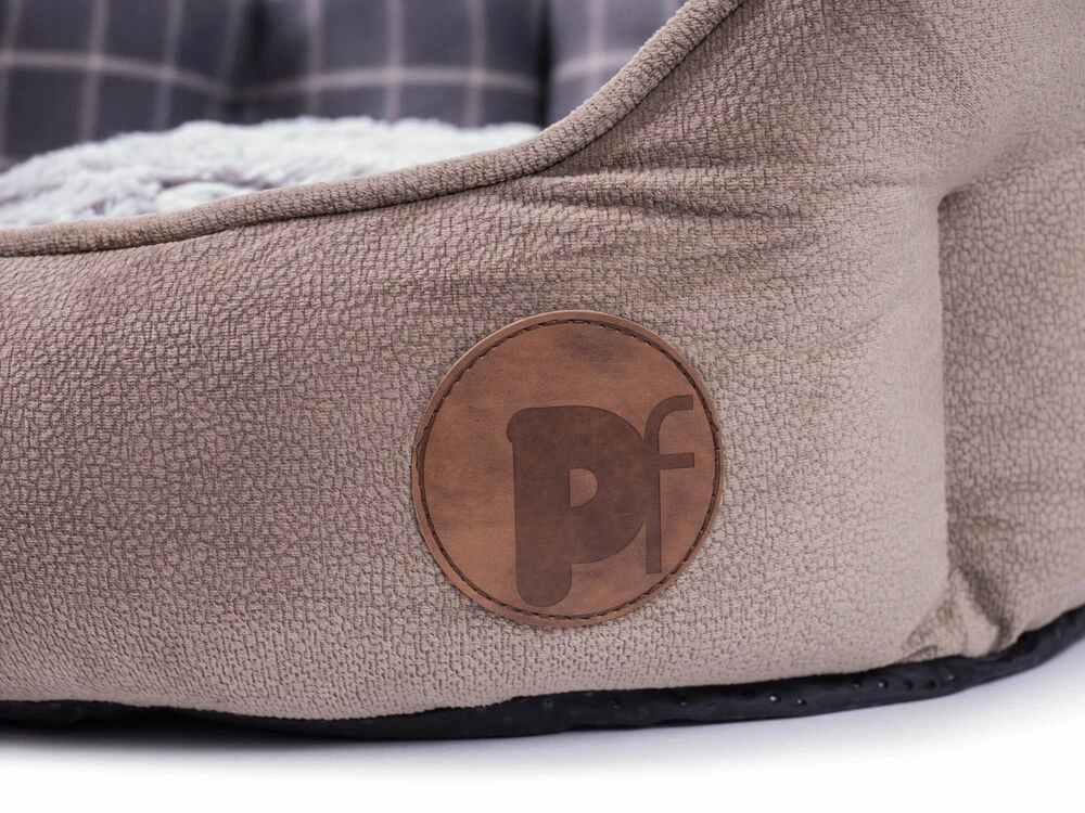 Petface Grey Check & Bamboo Oval Bed 10 Petface Grey Check & Bamboo Oval Bed - Image 8