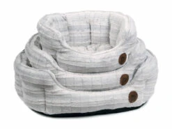 Petface White Plush Oval Bed -Danish Design || Scruffs || Great&Small Sales 59e8ac1d1afd64.31838540