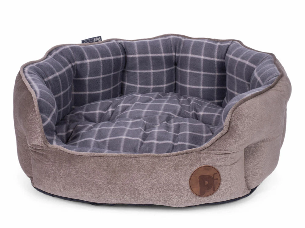 Petface Grey Check & Bamboo Oval Bed 4 Petface Grey Check & Bamboo Oval Bed - Image 2