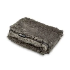 Petface Luxury Faux Fur Comforter Blanket 6 Petface Luxury Faux Fur Comforter Blanket -Danish Design || Scruffs || Great&Small Sales 5e18b6edeac8a8.13105965
