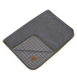 Petface Moss Green Comforter Blanket