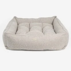Lords & Labradors Boucle Box Bed For Dogs Mink